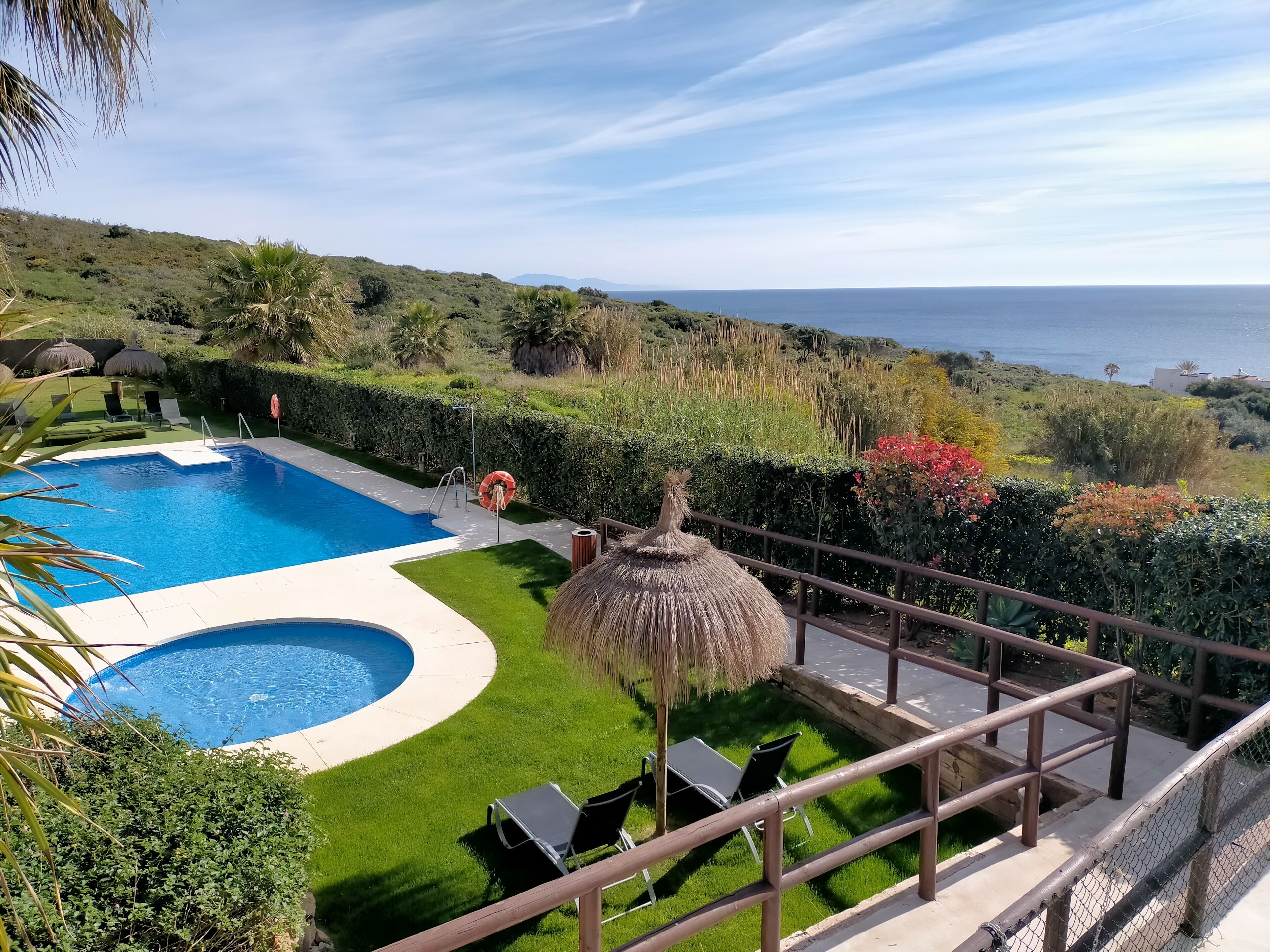 Fantastic luxury duplex house with frontal sea views