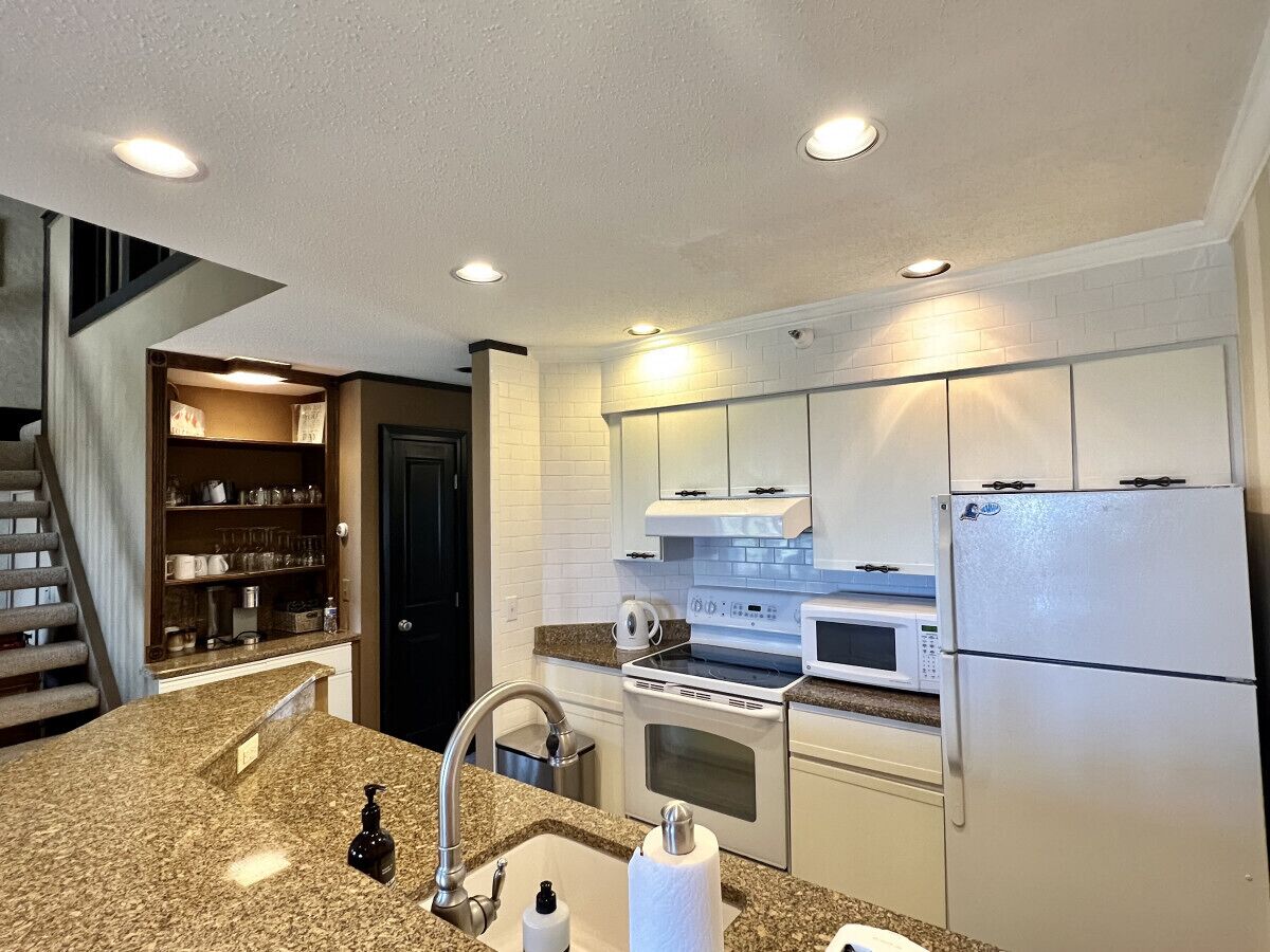 Within walking distance to all Stratton Mountain has to offer.