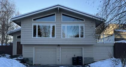 3 Bedroom Home sleeps 12