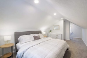 4 Schlafzimmer, Bügeleisen/Bügelbrett, Reisekinderbett, kostenloses WLAN