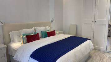 3 bedrooms, free WiFi, bed sheets