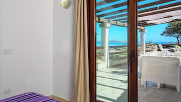 3 soverom, strykejern/-brett og sengetøy