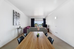 Interior - Vacation Apartment 'Royal Marine Golf V' with Sea View, Wi-Fi and Air Conditioning (San Miguel de Abona)