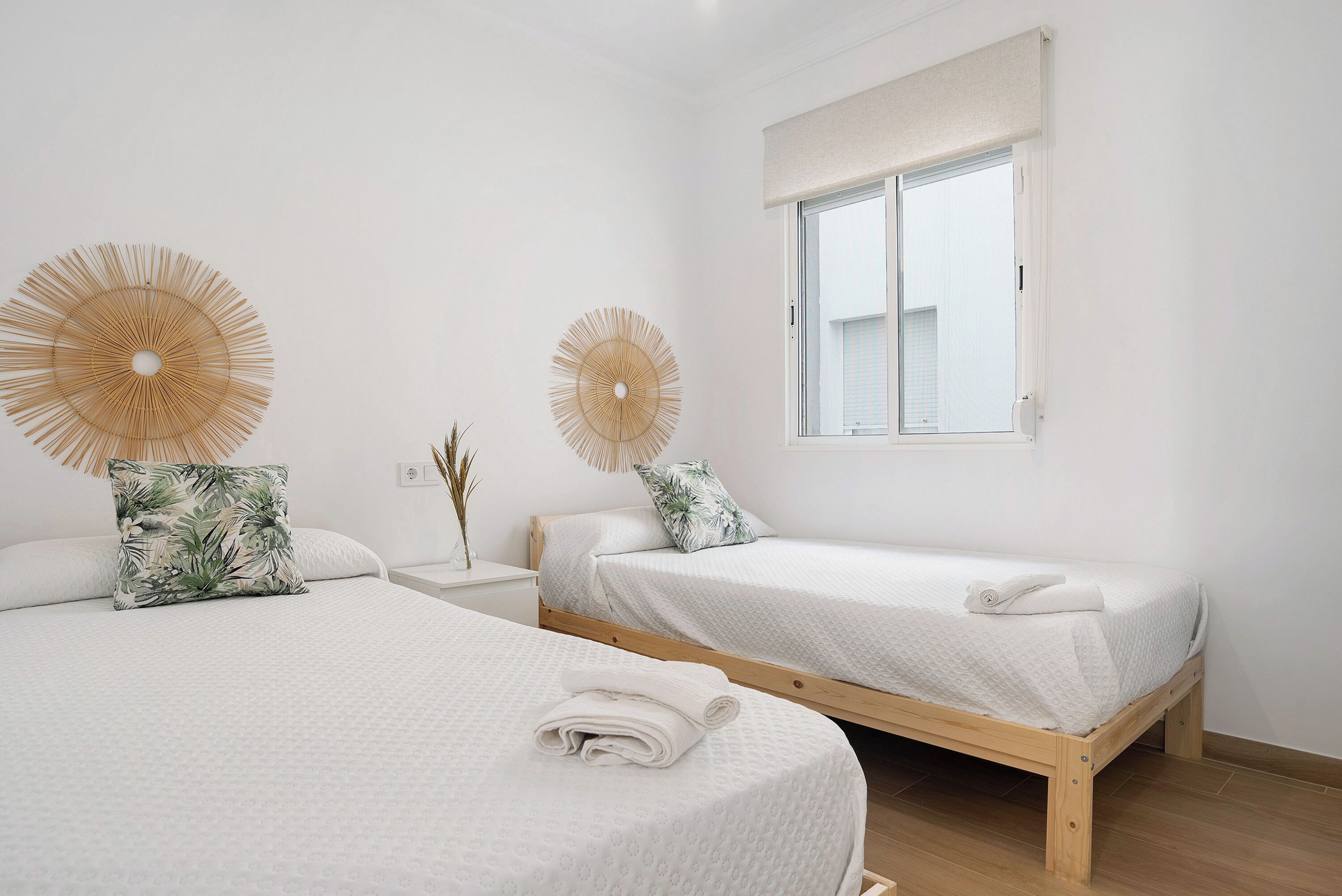 2 makuuhuonetta, silitysrauta/-lauta, ilmainen Wi-Fi, vuodevaatteet