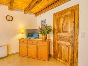 Interior - Le Trépadou by Interhome (Les Vans)