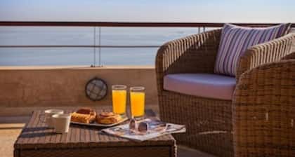 Villas With Private Pool And Amazing Sea View close to Skiathos Town - Olivia 1