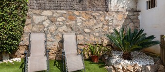 Apartamento 'Bruc Beach' con piscina privada, Wi-Fi y aire acondicionado