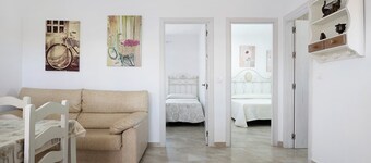 Holiday Home "Casa Josisa - Families Only" with Private Pool and Wi-Fi