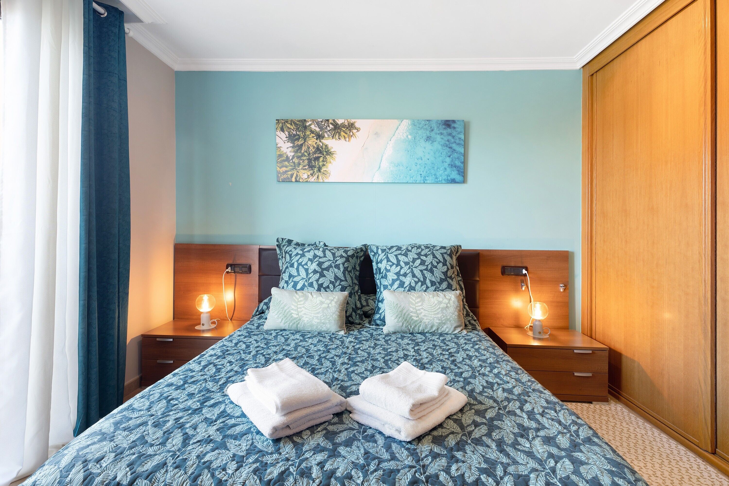 1 dormitorio, tabla de planchar con plancha, wifi gratis y ropa de cama