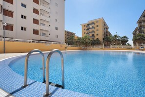 Pool - Vacation Home "Vivienda Vacacional Maravillosa" with Sea View, Shared Pool & Wi-Fi (Candelaria)