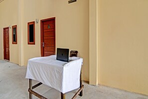 Interior - Hotel O Djasur Kost (Pekanbaru)