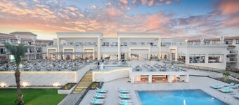 The V Luxury Resort Sahl Hasheesh