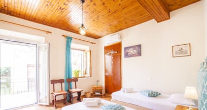 Old Barber Shop by Konnect, 1,2km from Dassia beach