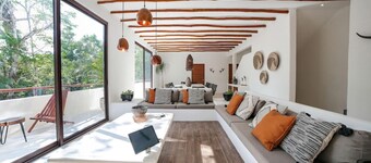 Casa Lole Private Pier Free Kayaks Paddle