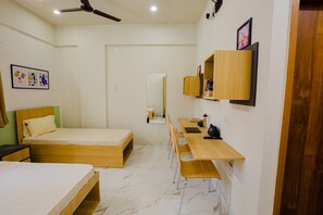 Standard Triple Room - COVIE Bannerghatta 185 (Bengaluru)