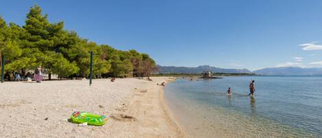 In Strandnähe, Liegestühle