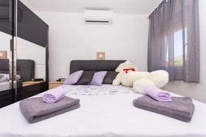 3 Schlafzimmer, Bügeleisen/Bügelbrett, kostenloses WLAN, Bettwäsche