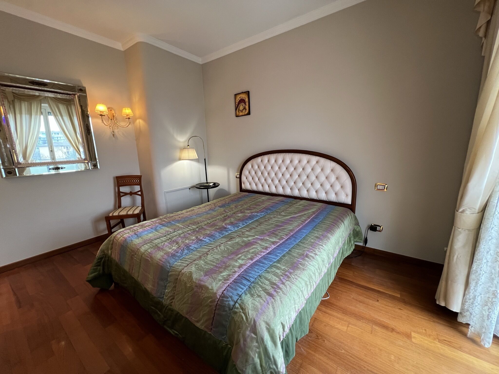 Luxury Apartment conveniently connected to the center of Milan