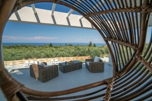 Villa, 5 Bedrooms, Private Pool, Garden View | Terrace/patio