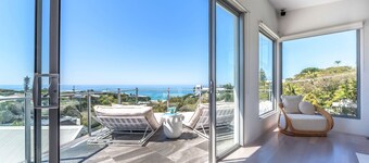 Villa Isabelle - Sunshine Beach - Views - Pool