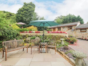 Cottage | Outdoor dining - The Hideaway (St Austell)
