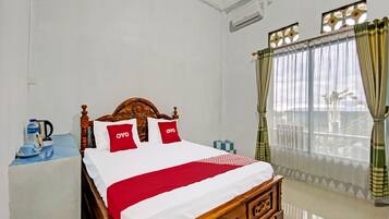 Deluxe-Doppelzimmer | Schreibtisch, laptopgeeigneter Arbeitsplatz, kostenloses WLAN