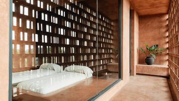 Two Bedroom Penthouse - Gallery | Balcony