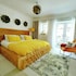 4 Bed Villa Sleeps 8 -private Terrace-free Parking