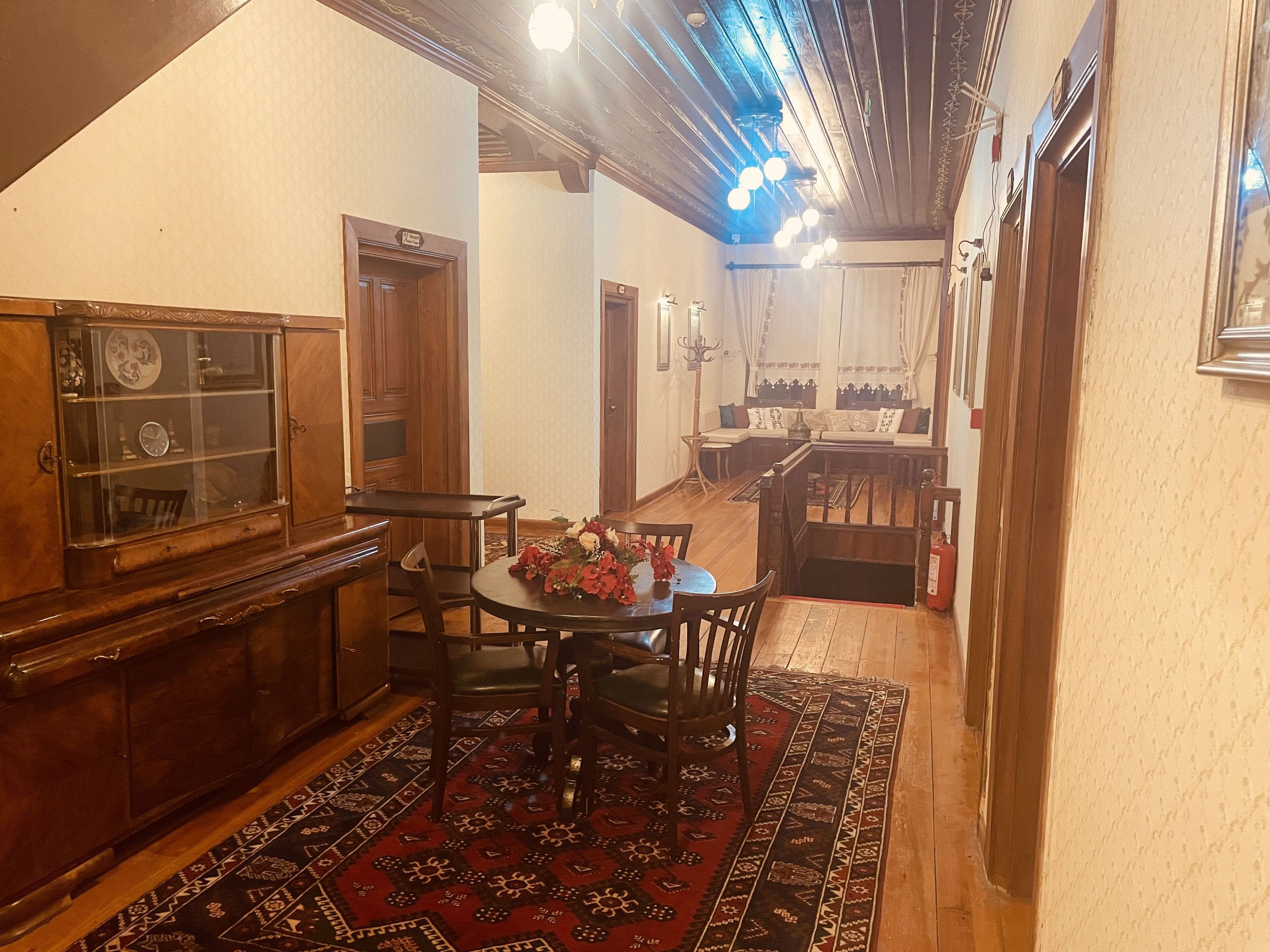 Televisión de plasma de 34 pulgadas con canales vía satélite 