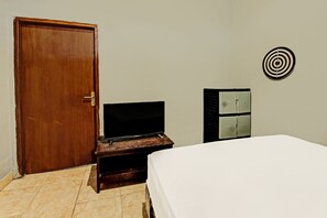 이코노미 더블룸 | 책상, 노트북 작업 공간, 무료 WiFi, 침대 시트