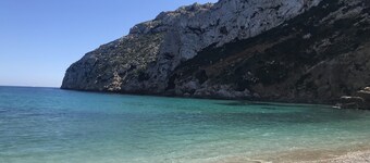 Small Villa "Le Verger de Cofitsa 70" 500m from the beach, private pool