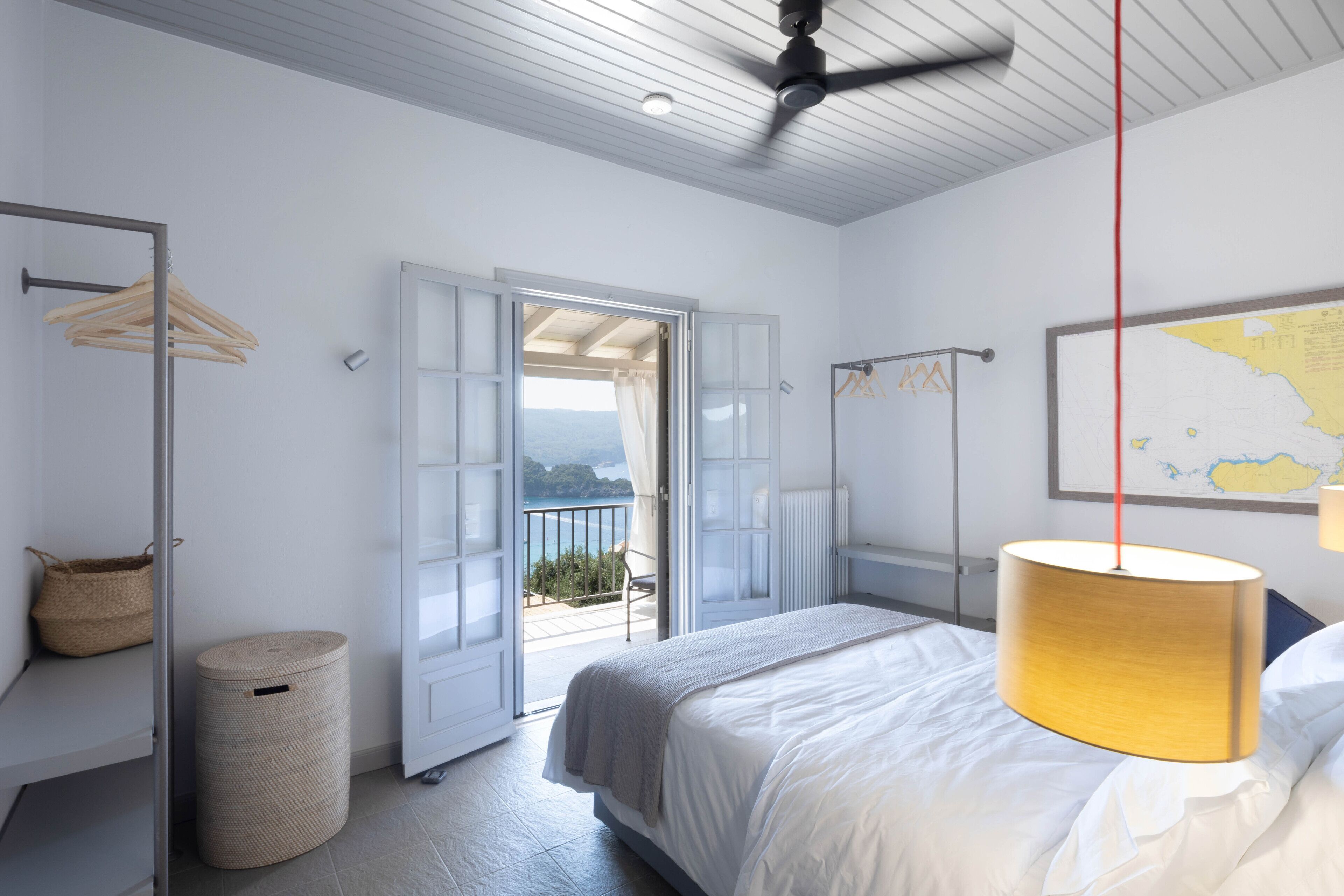 Comfortable summer apartment with stunning sea view.