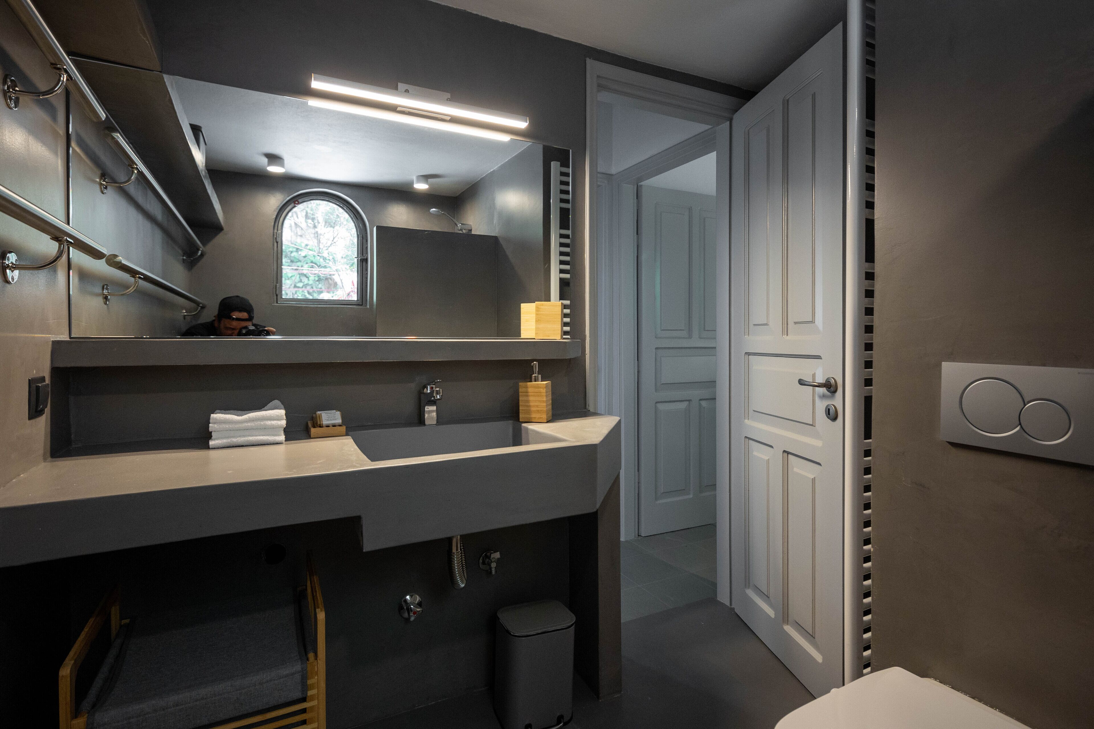 Comfortable summer apartment with stunning sea view.