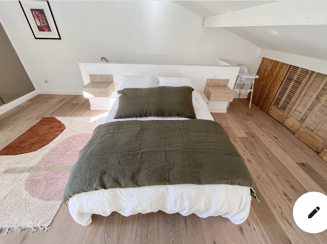 Pretty villa near the city center of Nîmes