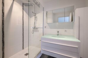 Shower, hair dryer