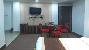 Superior Room, Smoking, Ensuite