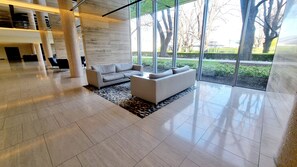 Interior - Luxury 1 bedroom apartment (Melbourne)