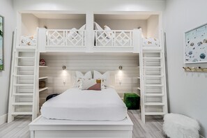 5 chambres, fer et planche à repasser, Wi-Fi, draps fournis