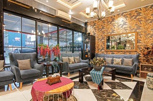 Collection O 91397 Tasqya Costel Syariah