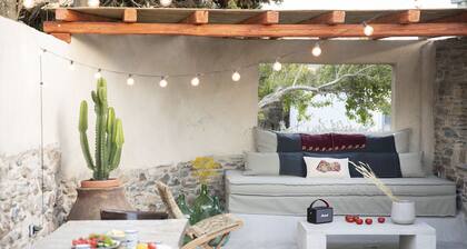 Onos Living Experience