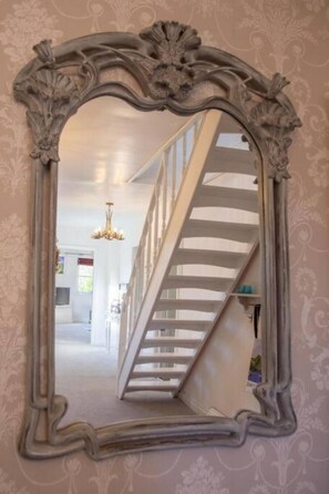 Interior - Orchard House, Richmond with hot tub, games room & parking (Richmond,)