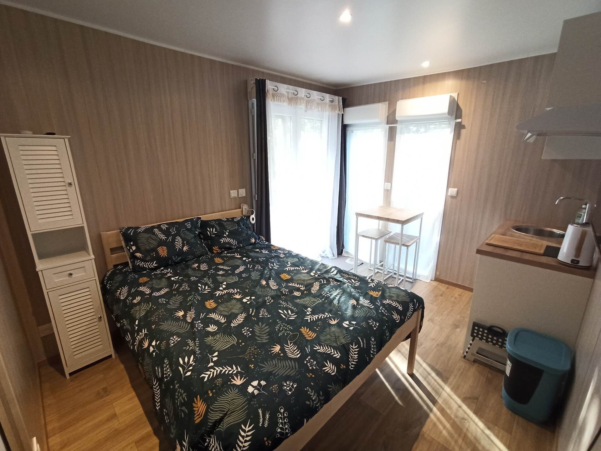 1 bedroom, free WiFi, bed sheets