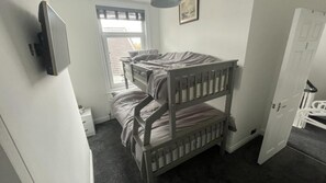 Apartment, Multiple Beds | 4 bedrooms, free WiFi, bed sheets - House Located Centrally for up to 8 Guests (Scarborough)