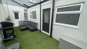 Apartment, Multiple Beds | Property grounds - House Located Centrally for up to 8 Guests (Scarborough)