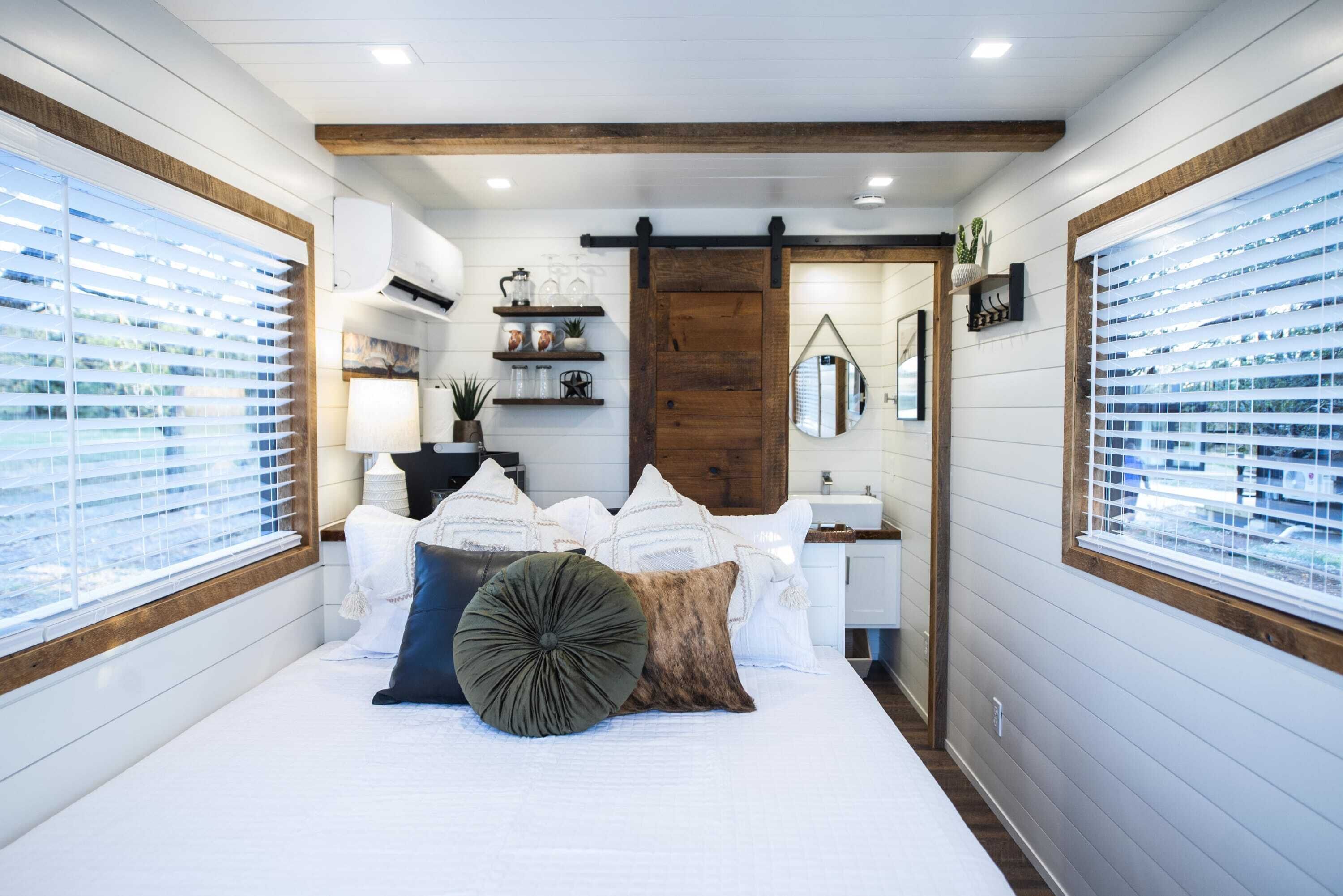 New! The Lone Star Shipping Container