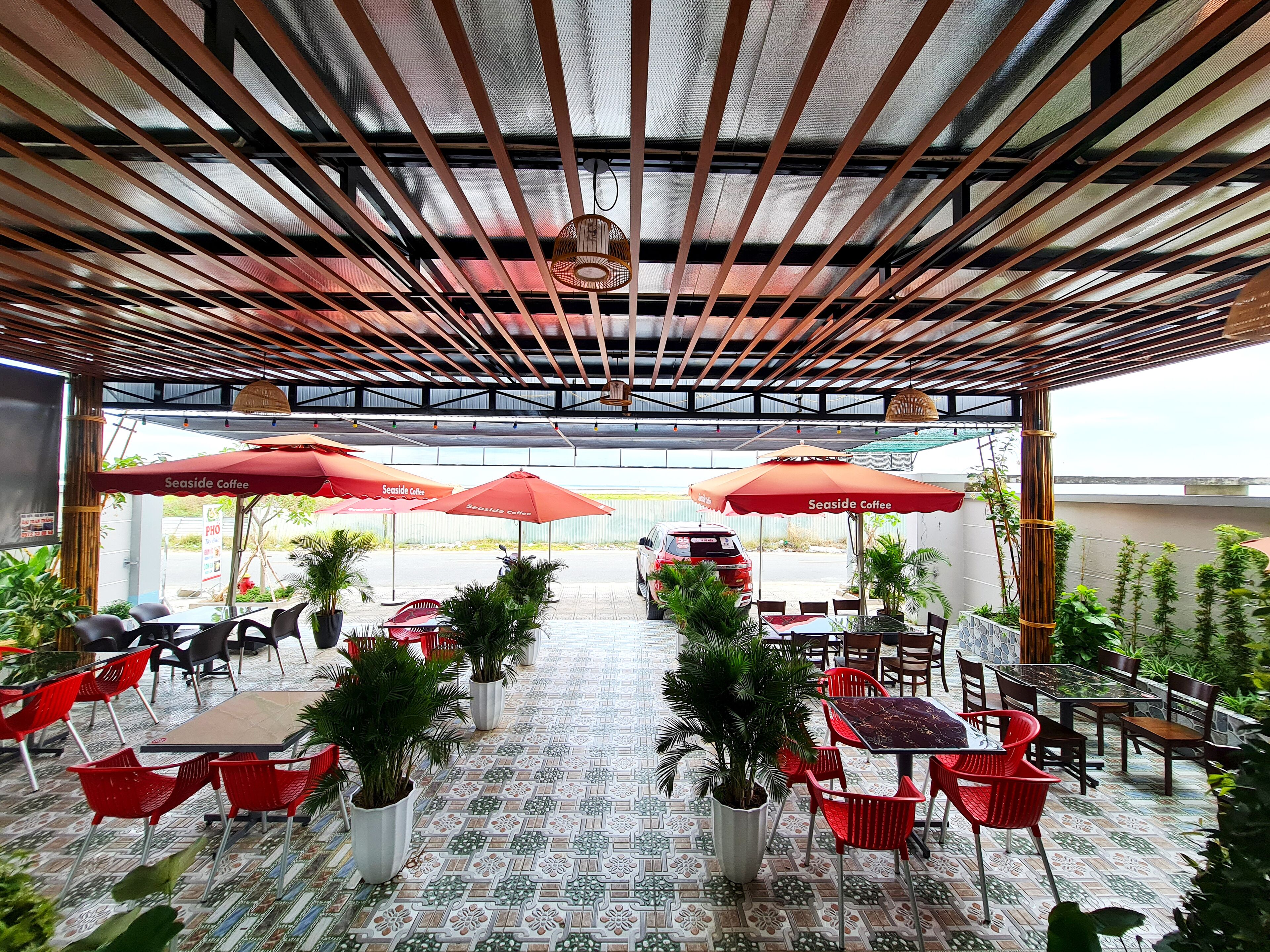 Nhà hàng