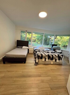 5 chambres, accès Internet, draps fournis