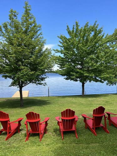 Muskoka Lakeview Retreat