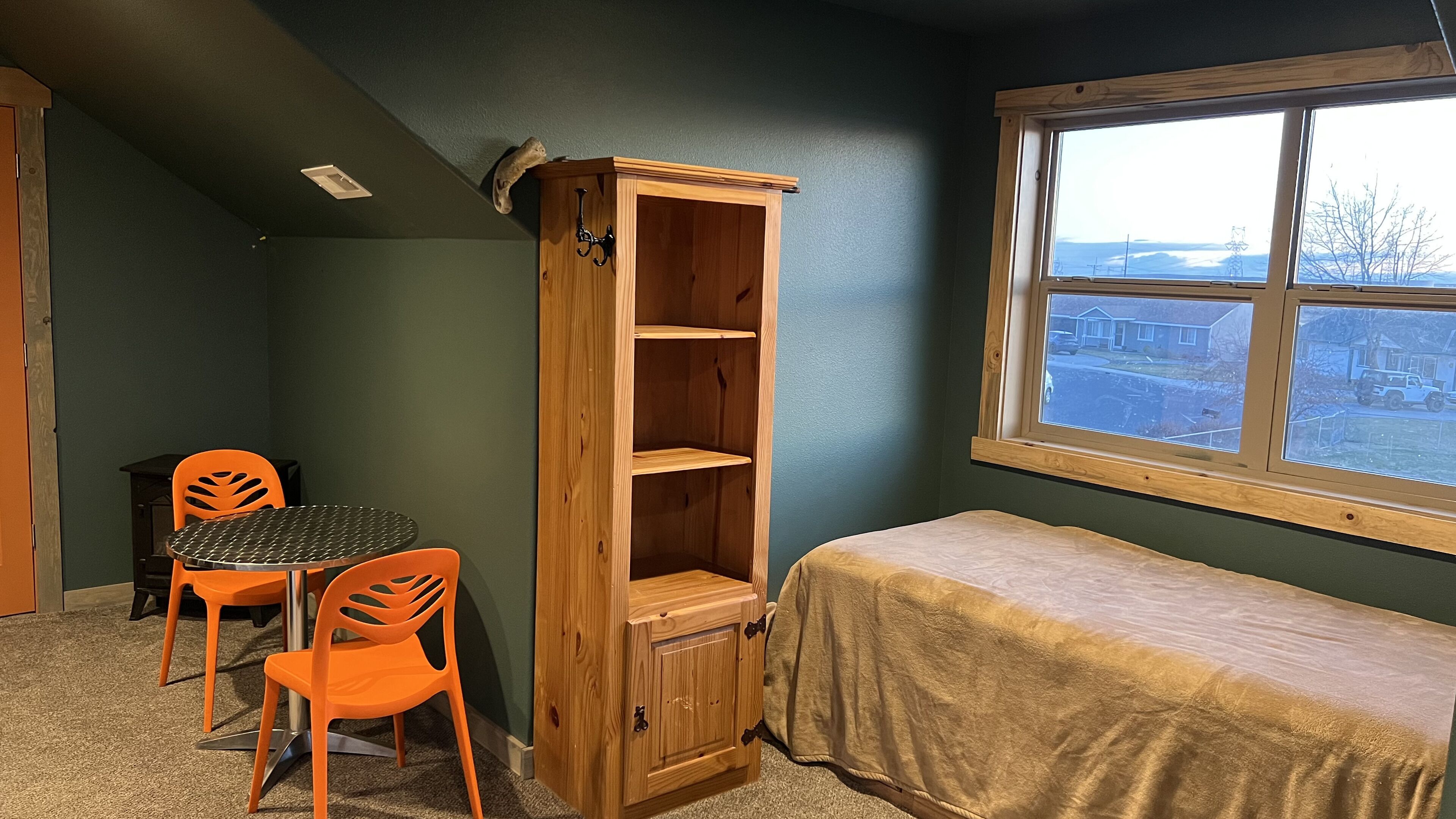 Nicest Executive Apartment in Umatilla-New