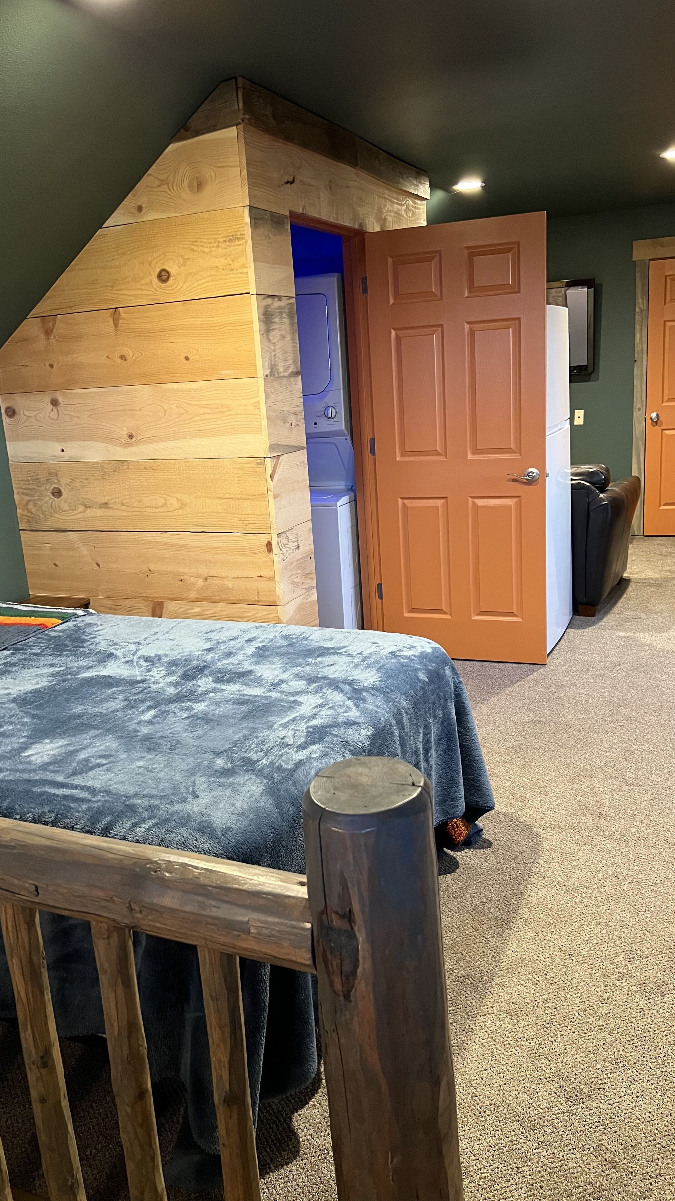 Nicest Executive Apartment in Umatilla-New